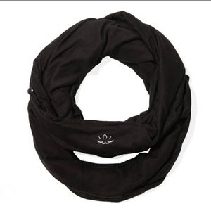 Beyond Yoga Infinity Scarf